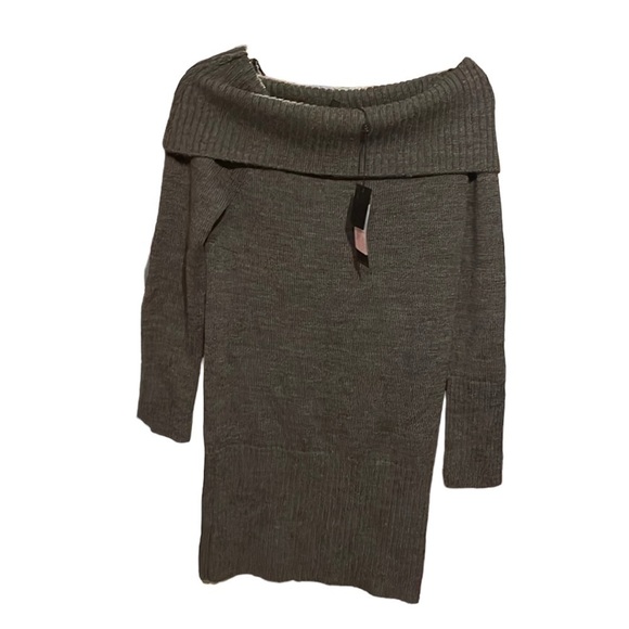 Nwt BCBG Maxazria Cowl Neck Gray Long Sleeve Sweater Dress Size Medium‎ - Picture 1 of 9